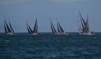 11. TAYK – Eker Olympos Regatta yelken yarışında “Büyük” kupayı, “Fenerbahçe Doğuş Yelken Yat Takımı Fenerbahçe 1” takımı kazandı