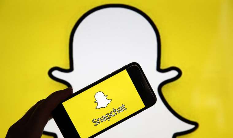 Snapchat’e büyük yenilik: Selfie’ler yapay zeka ile değiştirilecek